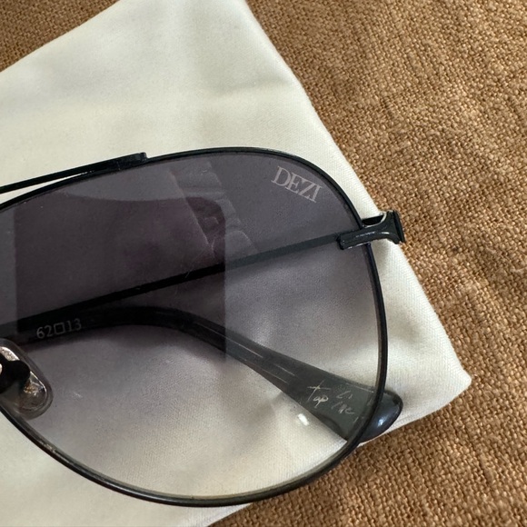 Dezi Top Self - COLOR: BLACK / DARK SMOKE - Picture 6 of 7